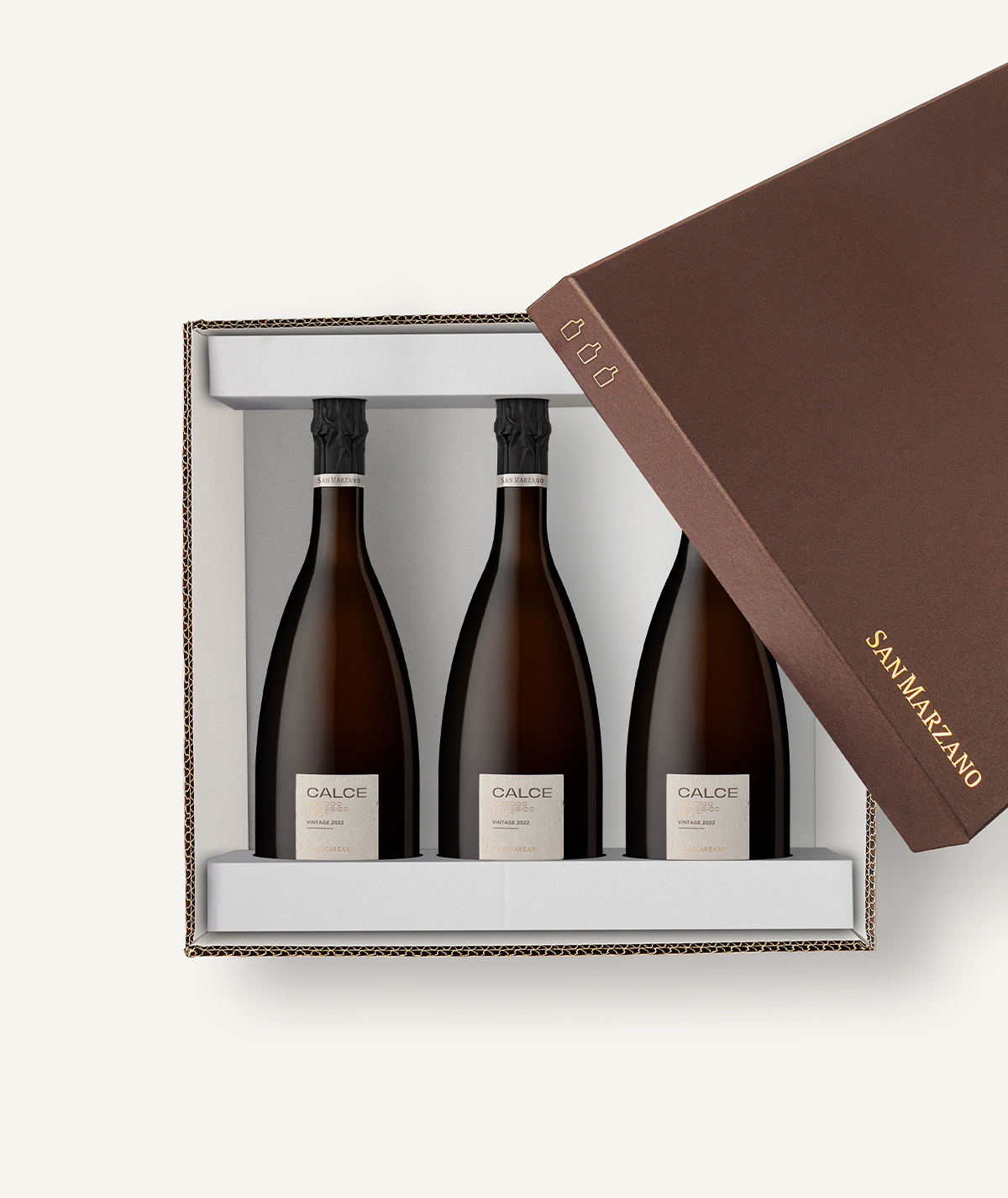 cantine-san-marzano-calce-spumante-metodo-classico-brut-box-3-6-flaschen image 2