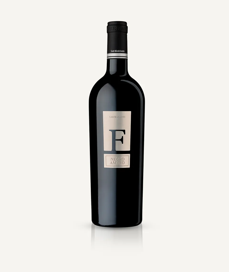 cantine-san-marzano-f-negroamaro-salento-igp-rotwein-box-da-3-und-6-flaschen image 1